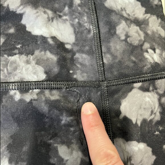 Athleta Rainer Tight - medium tall - Picture 6 of 6